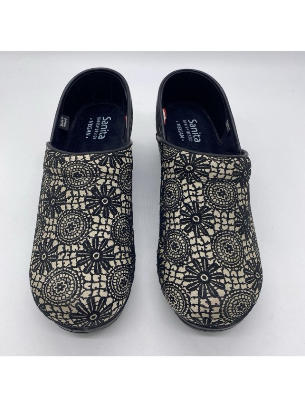 Sanita Velma Clogs 38 US 7 Professional Work Floral Lace Embroidered Slip On - Picture 4 of 15